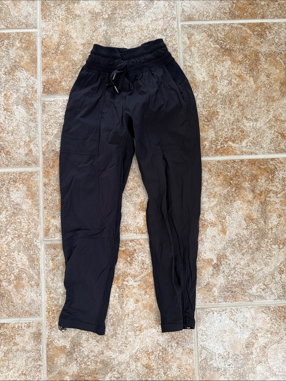 Lululemon dance studio pant 0